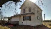 3br - Country home 3 small bedrooms (Stockton/Mt.Carroll)