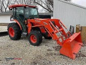 Kubota MX6000HSTC 4x4 tractor with brushhog