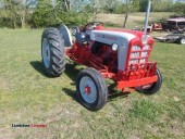 Ford tractor - (Russellville)