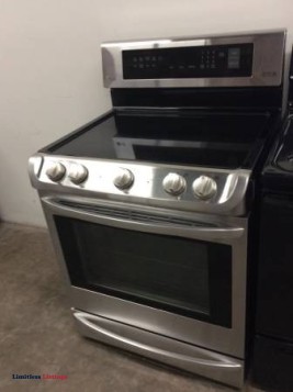 LG SMOOTH TOP ELECTRIC RANGE - (SEVEN DAY APPLIANCE)