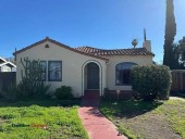 2br - Charming three bedroom + one bathroom tower district home located .... (Fresno, CA)