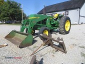 2840 JD Tractor w/148 JD Loader w/84' Bkt Bale Spear (CROSS PLAINS, IN)