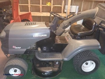 Craftsman LT1000 Bagging Rider Mower - (Seekonk)