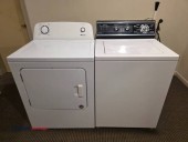 Speed Queen Style Washer and Whirlpool Electric Dryer Set