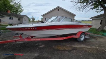 Four Winns 180 Freedom Ski / Tube Boat, Low Hours, Fast !! - (Hagerman)