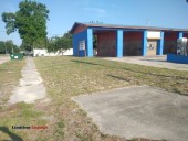 Outdoor business lots for rent