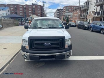 2014 ford f150 - (Long Beach)