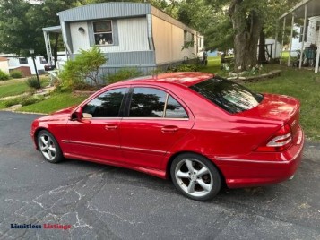 2006 Mercedes c-class c230 - (Beech Grove)